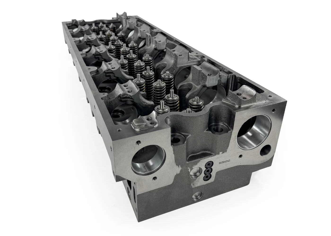 CumminsDOHCCylinderHead